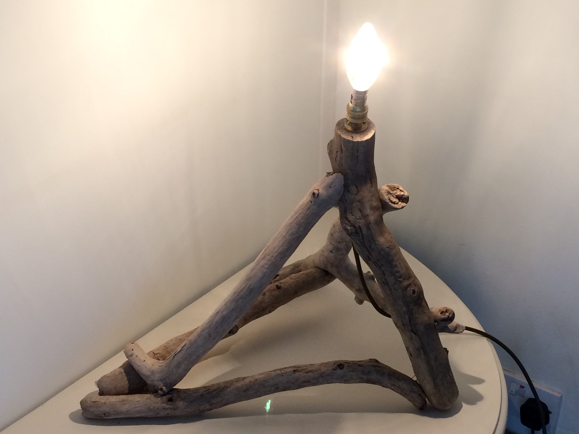 Driftwood Table Lamp